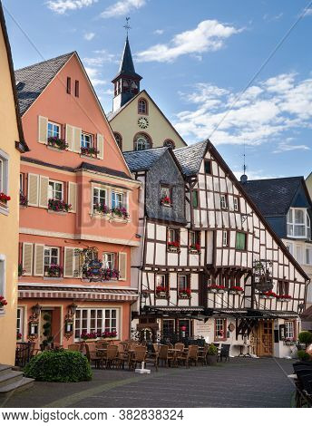 Bernkastel, Germany - June 18, 2020: Old Buildings In The Historic City Center Of Bernkastel On June