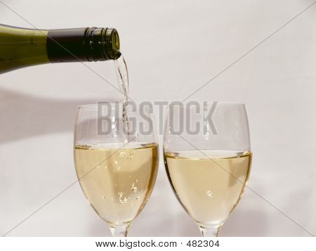 Verter el vino