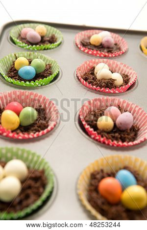 Chokolade påske reder om at gå i ovnen
