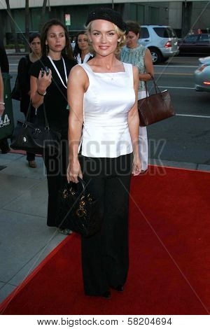 Kelly Carlson at the Los Angeles premiere of 