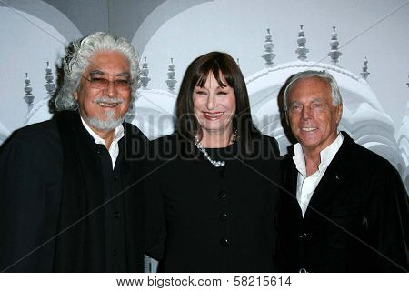 Robert Graham with Anjelica Huston and Giorgio Armani at the Giorgio Armani Prive Show to celebrate the Oscars. Green Acres, Los Angeles, CA. 02-24-07
