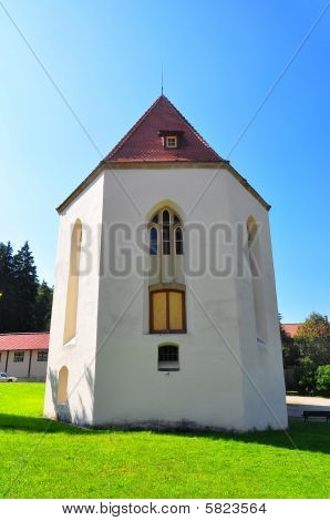 คริสตจักร Offenhausen