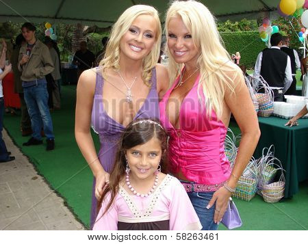 Katie Lohmann Tina Image & Photo (Free Trial) | Bigstock