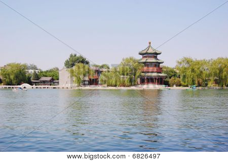 Building_beijing_shichahai_lake