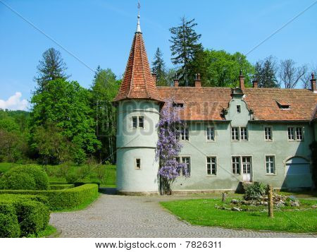 ปราสาท Shenborn, Carpathians ยูเครน