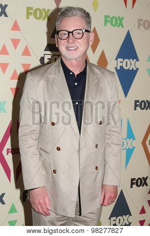LOS ANGELES - AUG 6:  Warren Littlefield at the FOX Summer TCA All-Star Party 2015 at the Soho House on August 6, 2015 in West Hollywood, CA