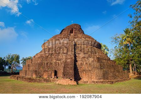 Sukhothai, Thailand - January 17 2017: Wat Phra Si Rattana Mahathat - Chaliang In The Precinct Of Si