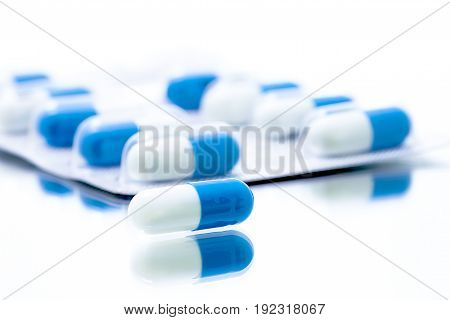 Blue drug Antibiotics Capsules Blue pigment black