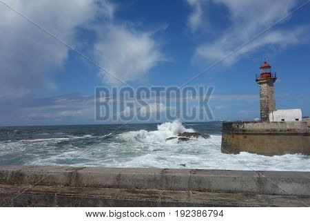 Praia dos Carneiros lighthouse in Porto city