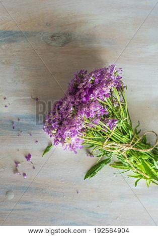 Summer Table Setting