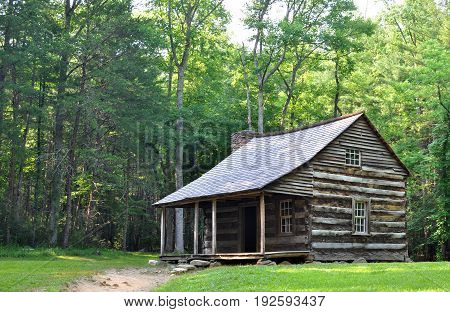 Carter Shields Cabin at Cades Cove, a historic log home built in the 1880s
