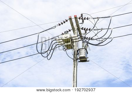 block recloser,electric wire on the pole, power