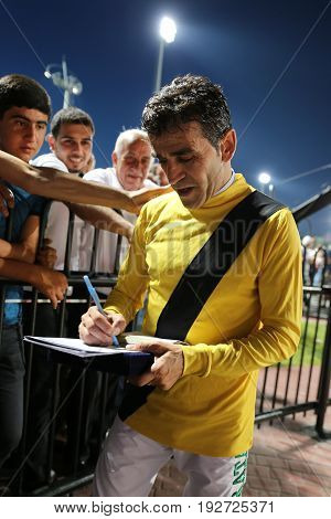 Istanbul Horse Race