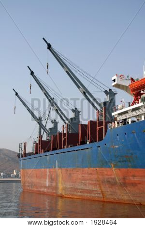 Cargoship9