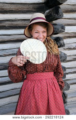 Casper, Wy. July 24, 2015. Circa: Pioneer Reenactor Woman Posing Outside On Pioneer Day In Casper, W