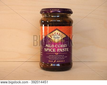 London - Oct 2020: Patak's Jar Of Curry Paste