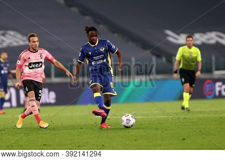 Torino, Italy. 25th October 2020. Adrien Tameze Of Hellas Verona Fc In Action During The Serie A Mat