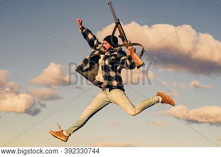 Most Realistic Hunting Game Ever Created. Skeet Shooting. Hunter With Shotgun Gun On Hunt. Happy Hun
