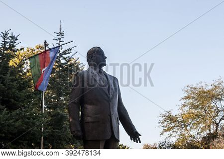 Belgrade, Serbia - October 4, 2020: Statue Of Heydar Aliyev In A Park Of Belgrade. Heydar Aliyev Is 