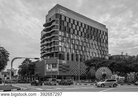 Singapore - December 4, 2019: View On The Shopping Centre Tekka Place Near Little India In Singapore