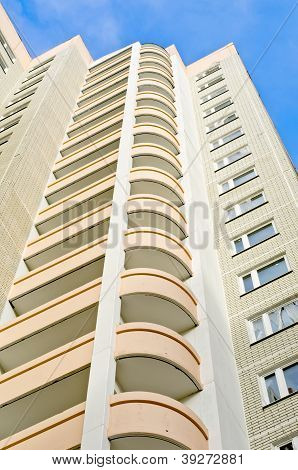 Edifício residencial Multi-storey novo