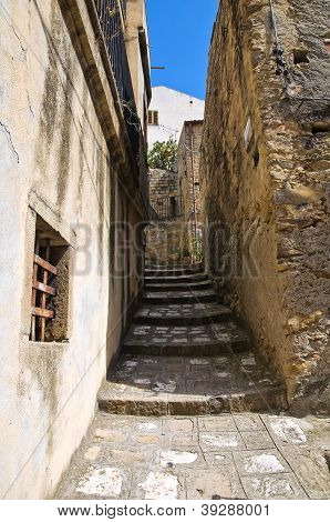Steegje. Valsinni. Basilicata. Italië.