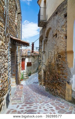 Steegje. Valsinni. Basilicata. Italië.