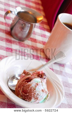 Spumone gelato