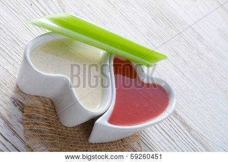 Celery Dippen