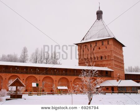 Ortodokse Rusland. Monastiske vægge