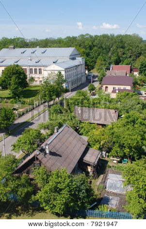 die Dächer der Provinzstadt