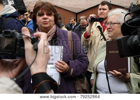 The Believing Christians Came To Support Participants Of Pussy Riot