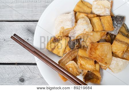 Vietnamese  Deep Fried Dried Pangasius Kunyit Fish, Ca Dua Kho Chien