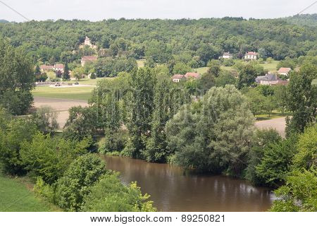 Along the Vezere