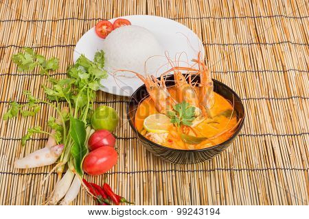 Tom Yum Goong, Thai Hot Spicy Soup Shrimp