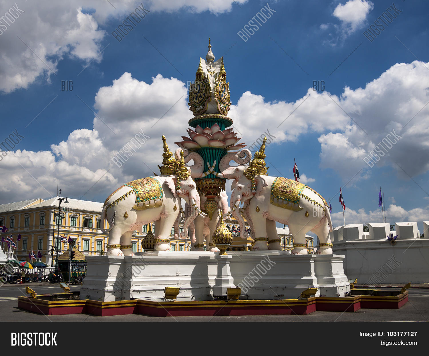 White Elephant Statue Image & Photo (Free Trial) Bigstock