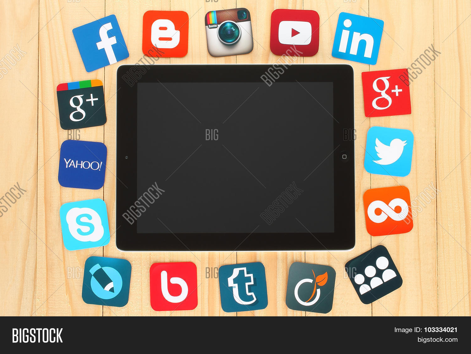 Famous Social Media Image & Photo (Free Trial) | Bigstock