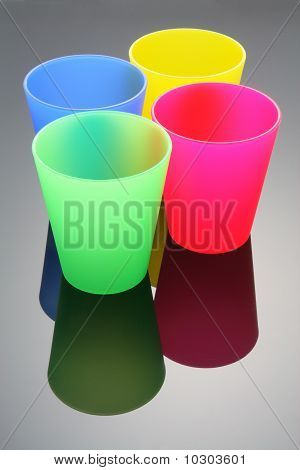 Plastik bardak