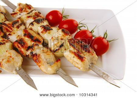 Stegt kylling Kebab på hvid