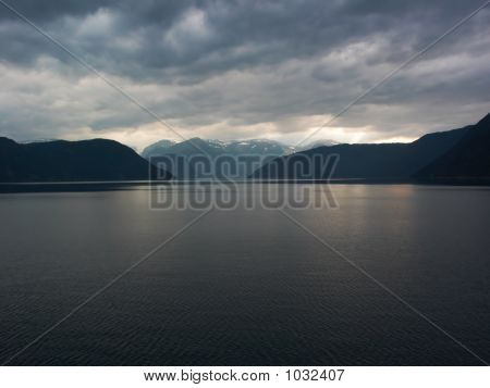 Zataženo Upernavik