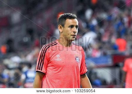 Rafinha Before The Beginning Of The Uefa Champions League Game Between Bayern And Olympiacos, In Ath