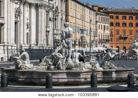 Fontana Del Moro, Piazza Navona, Rome, Italy