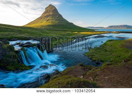 Kirkjufell Mount, Snaefellsnes Peninsula, Iceland