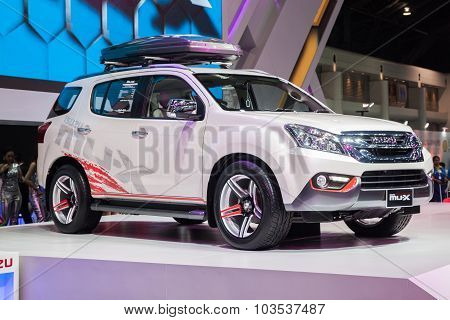 Isuzu Mu-x Ondisplay
