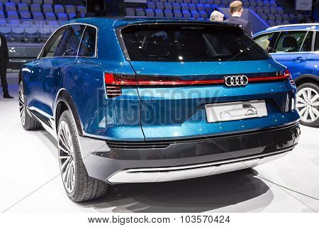 2016 Audi e-tron quattro concept