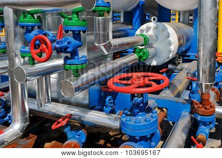 Handle gate valve with steel pipe
