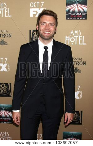 LOS ANGELES - OCT 3:  Seth Gabel at the 