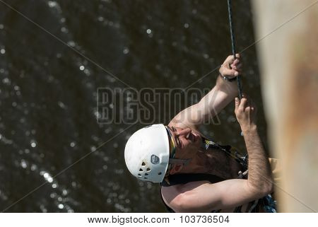 Extreme ropejumping