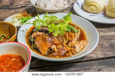 Thai Style Pork Leg Pot Stewed