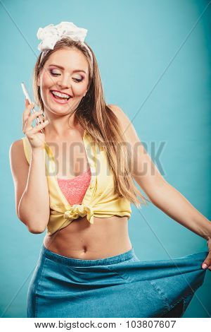 Retro Pin Up Girl Talking.
